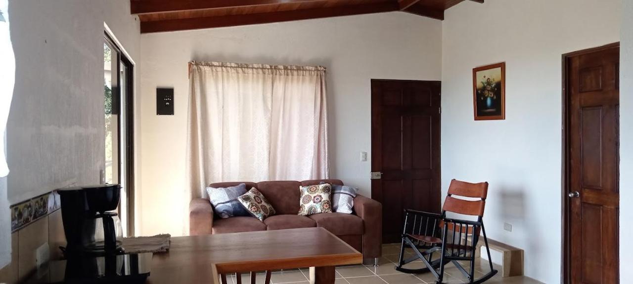 Casa *